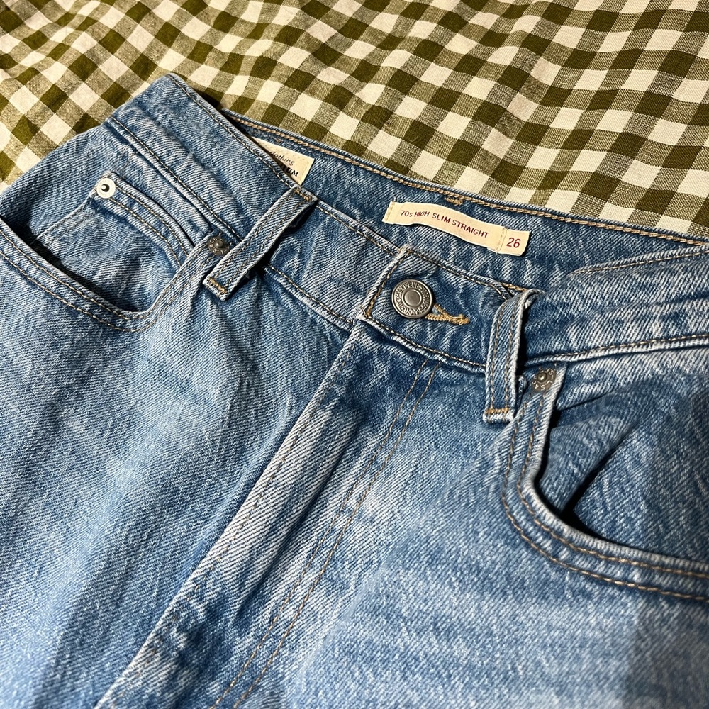 Levi’s 70s High Slim Straight Jeans - Size 26 / Medium Wash